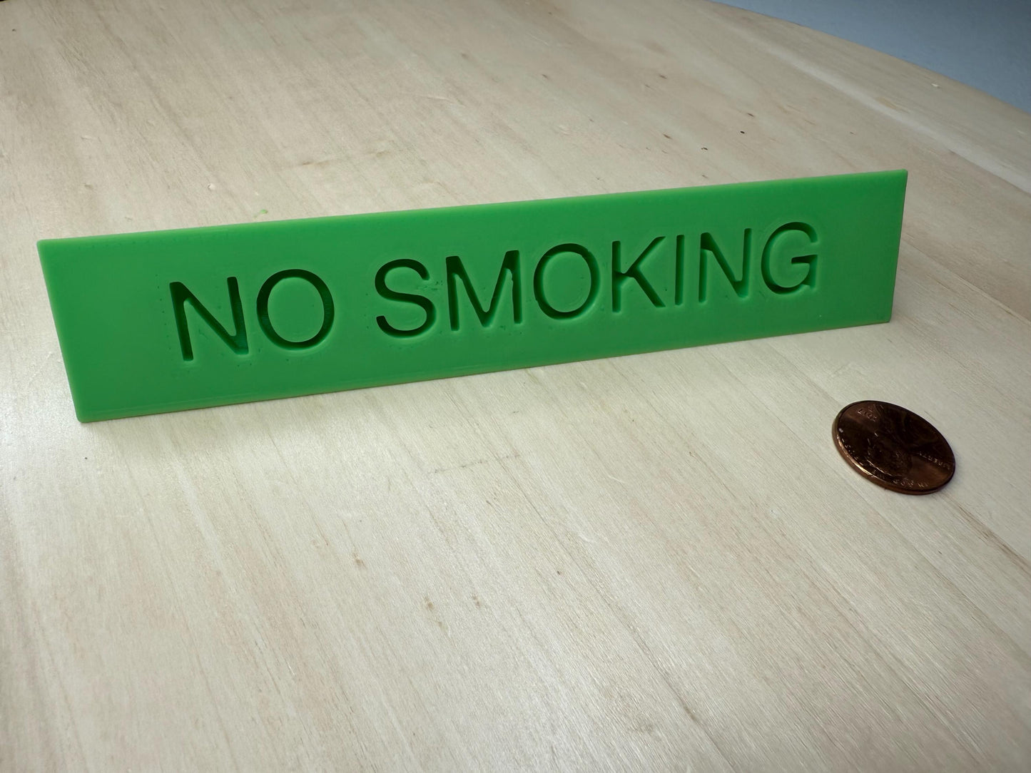 No Smoking Tabletop Desk Sign β 15x3 cm Freestanding Name Plate | Office, Restaurant, Event, Wedding Reception Table Sign