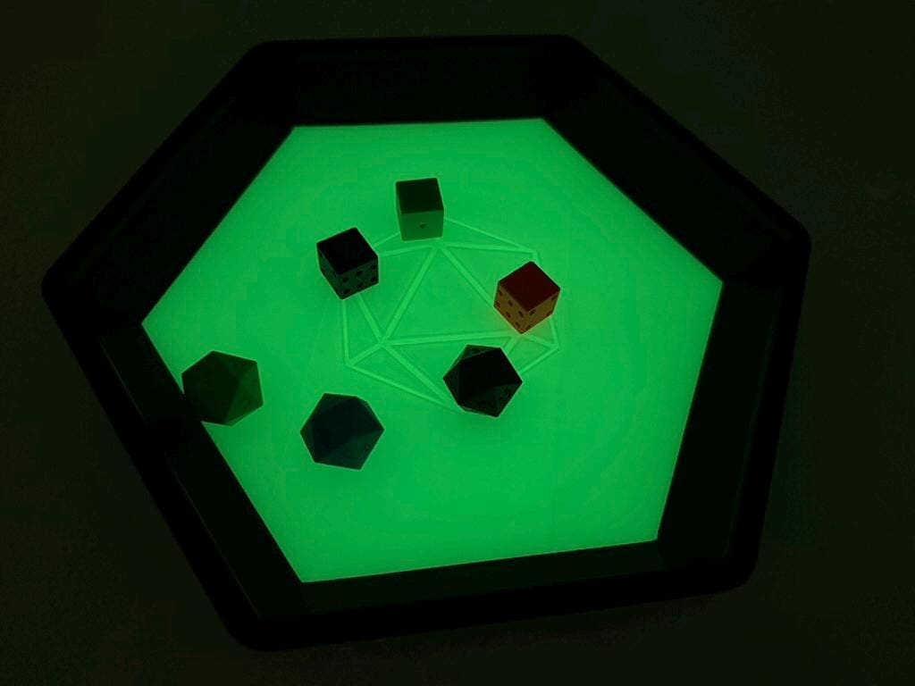 Large Hexagonal Dice Tray | Tabletop RPG Accessory for Dungeons & Dragons, Game Night & D20 Dice | 3D Printed Gaming Tray for Players & Dungeon Masters