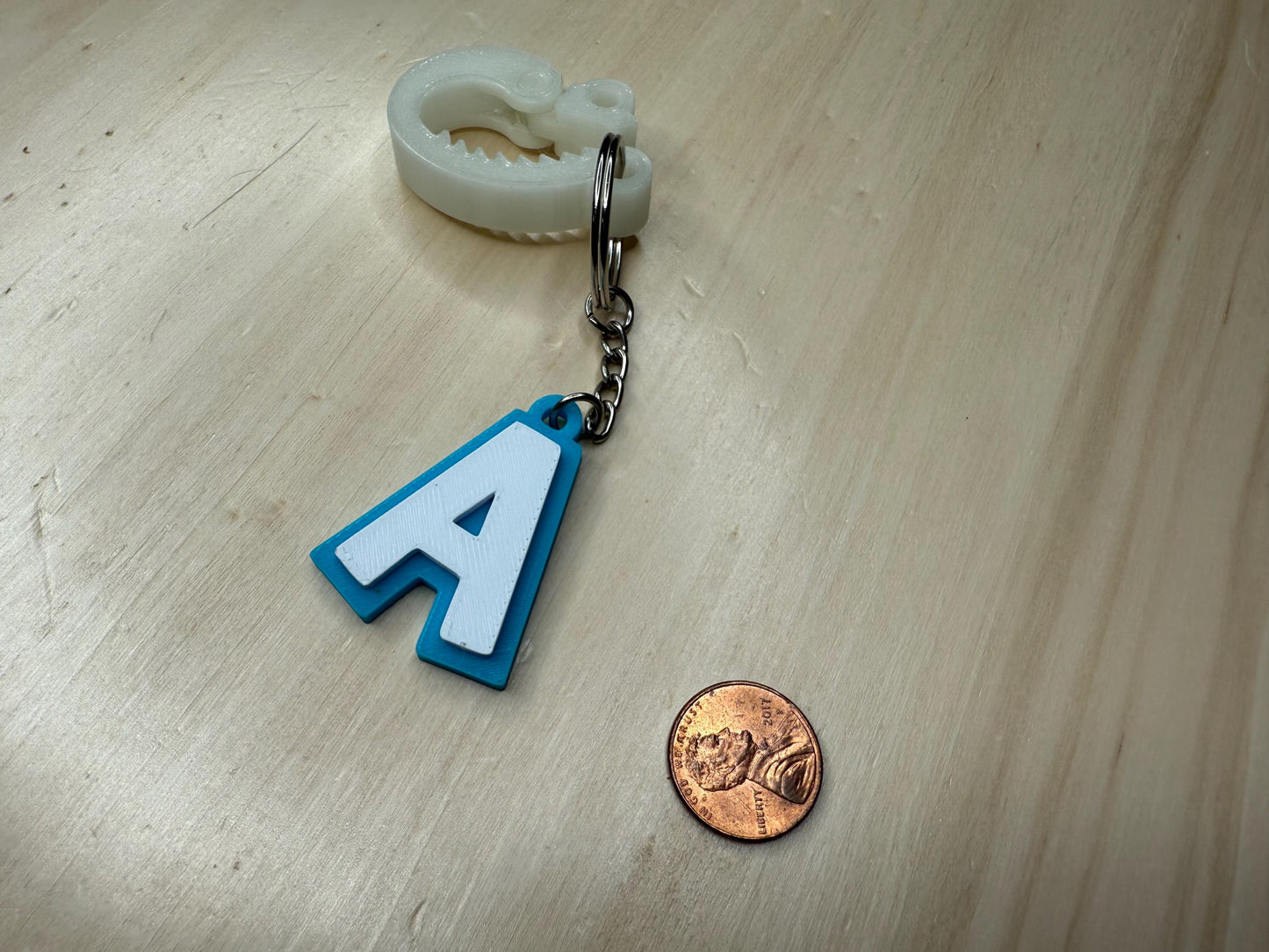 Letter Keychain Charm β Personalized Initial Backpack & Bookbag Accessory | Custom Monogram Key Ring | Bag Charm Gift