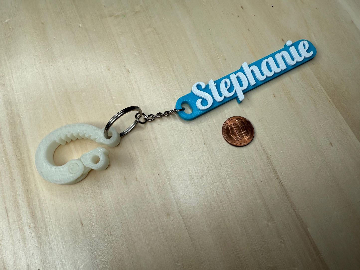 Custom Name Keychain – Personalized Backpack & Bookbag Charm | Name Tag Key Ring | Back to School Gift | Bag Accessory