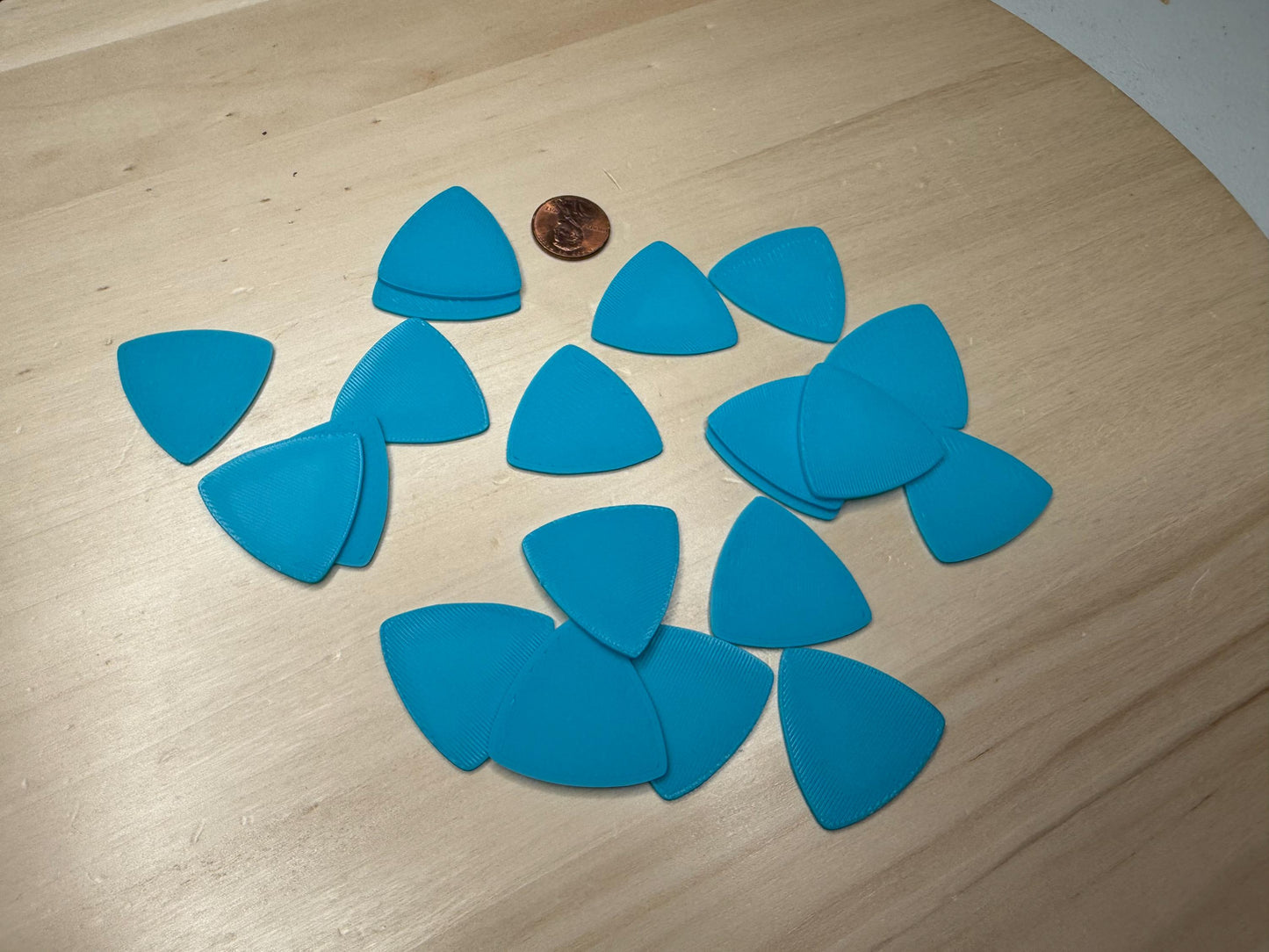 Equilateral Triangle Guitar Pick Set – 1mm | Acoustic, Electric & Bass | Musician Gift | Strumming, Soloing & Song Playing