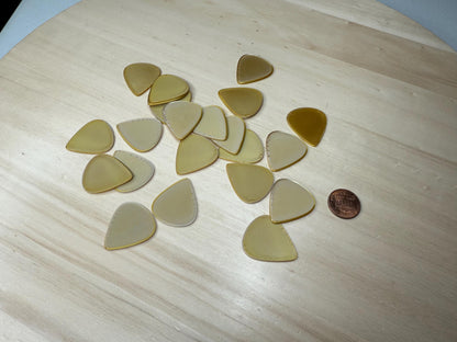 Specialty Color Guitar Pick Set 1mm – Standard Picks for Electric, Acoustic & Bass | Musician Gift | Guitar Strumming Accessories