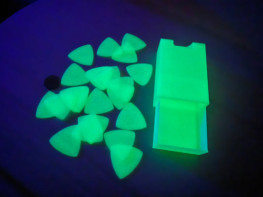 Glow in the Dark Equilateral Triangle Guitar Pick Set – 1mm with Travel Case | Acoustic, Electric & Bass Guitar Picks | Musician Gift | Strumming Accessories